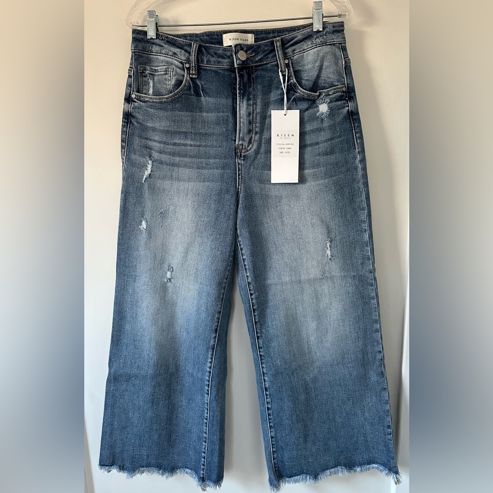 NWT Risen High Rise Wide Leg Fray Hem Jeans Size 13